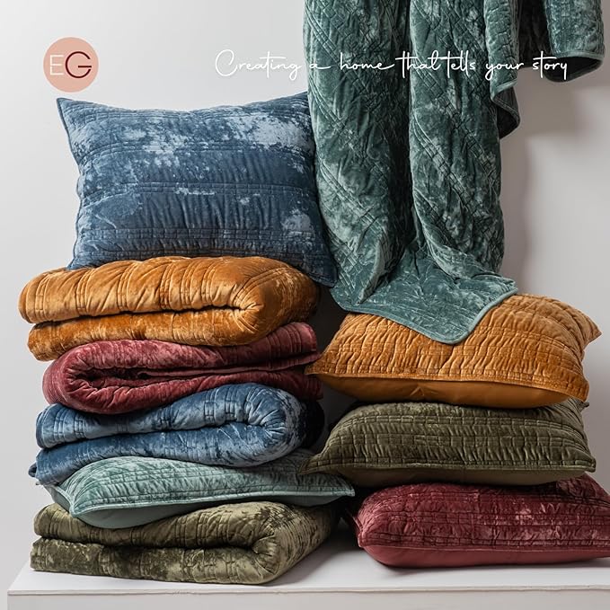 EVERGRACE Luxury Ruched Velvet Quilt King Size, Ultra Soft Bedspread Coverlet Set, Lightweight Velvet Comforter, Quilted Bedding Cover with 2 Matching Shams for All Season, Olive Green