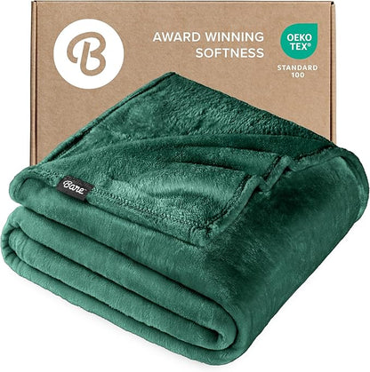 Bare Home Fleece Blanket - Full/Queen - Ultra-Soft Lightweight for Bed, Sofa, and Couch - Luxury Microplush - Cozy Warm Blanket (Full/Queen, Forest Green)