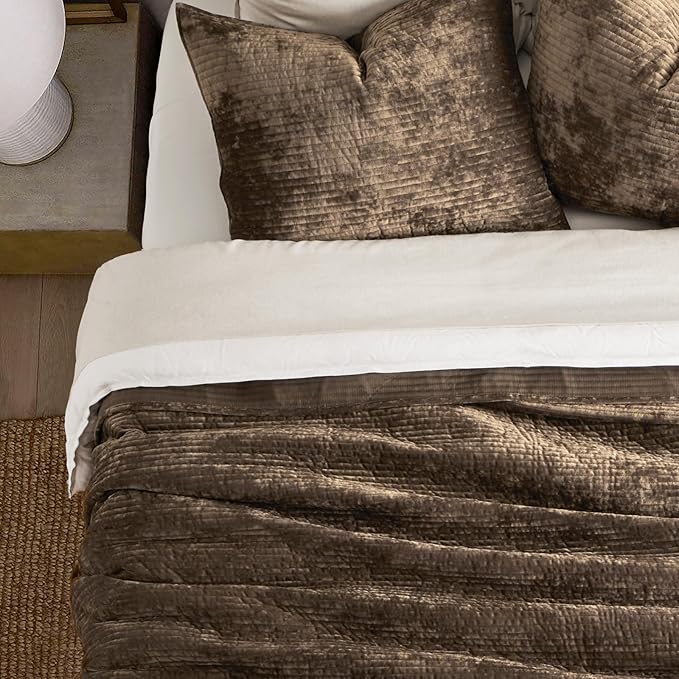 EVERGRACE Velvet Quilt Set King Size, Luxurious Soft Quilted Bedding Sets, Lightweight Velvet Comforter for All Season, Striped Channel Bedspread Coverlet with 2 Shams, Mushroom Brown