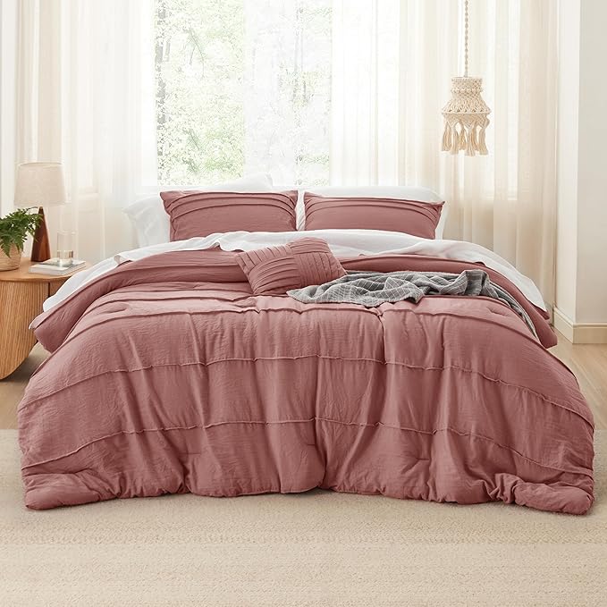 Bedsure Full Comforter Set - 4 Pieces Pinch Pleat Bed Set, Dusty Pink Boho Bedding for All Season, 1 Soft Comforter, 2 Pillowcases, 1 Decorative Pillow