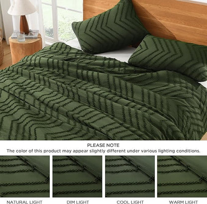 Litanika Dark Olive Green California King Comforter Set, 3 Pieces Cal King Oversized Chevron Tufted Bedding Comforter Sets, Fluffy Bed Set (104x96In Comforter & 3 Pillowcases)