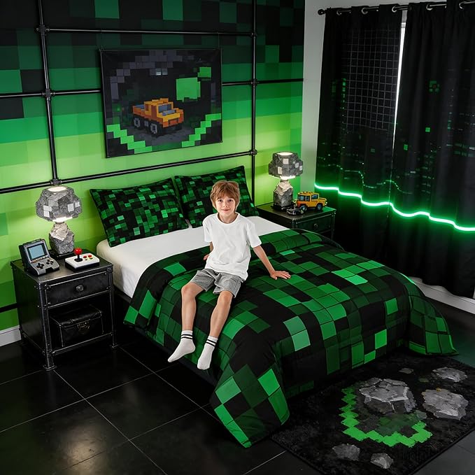 Pixelated Miners GameComforter Set King Size,Geometric Check Video Games Kids Bedding Set,Gamepad Camo Grid Quilt Comforter,Black Green Duvet Insert,2 Pillowcases