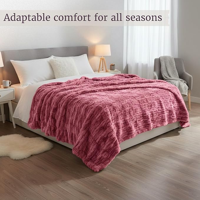 Lavish Home Oversized Ruched Faux Fur Blanket - 60x80-Inch Plush Polyester Faux Fur Queen-Size Throw for Sofas and Beds - Luxurious Bedding (Pink)