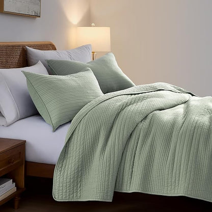 palassio Striped Sage Green 100% Cotton Quilt Twin Size Bedding Sets, Lightweight Crinkly Channel Pick Stitch Textured Bedspread Soft Shabby Chic Farmhouse Country Coverlet for All Season, 1 Sham