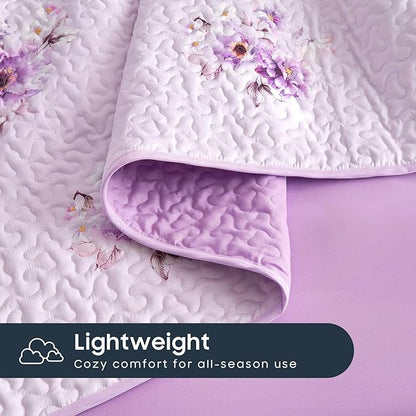 Wake In Cloud - Shabby Chic Quilt Set, Floral Coquette Cottagecore Farmhouse Vintage Flowers, for Women Teen Girls, Reversible Lightweight Bedspread Coverlet, 3 Pieces, Purple, Twin/Twin XL Size