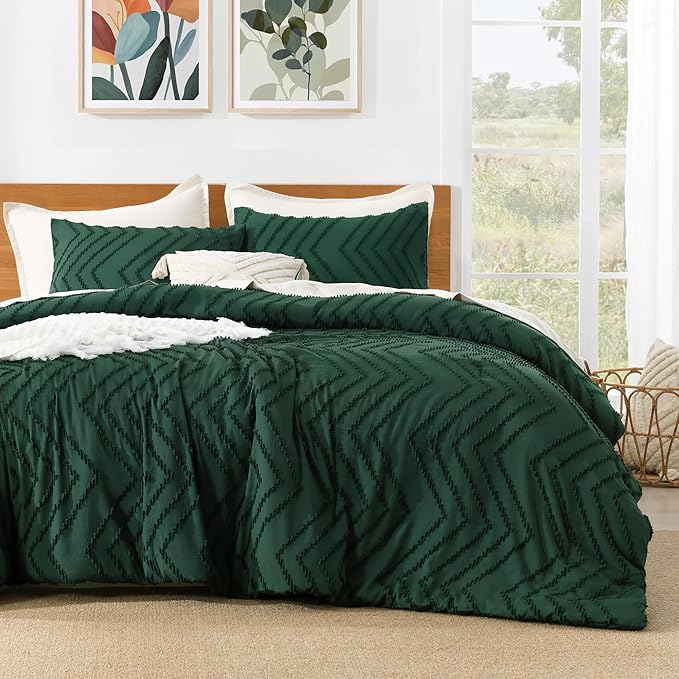 Litanika Oversized King Comforter Set Super King Size 120x120, 3 Pieces Dark Emerald Green Chevron Tufted Solid Bedding Comforter Sets, Fluffy Bed Set