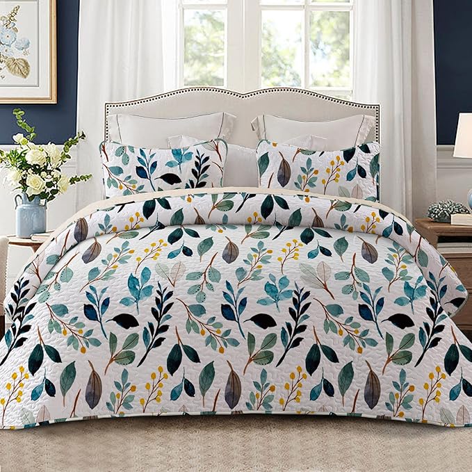 Whale Flotilla Reversible Printed Quilts Queen Size, Extra Soft Boho Floral Leaf Bedspreads for Bed Lightweight Full Queen Quilt Bedding Set Coverlets with 2 Pillow Shams for All Seasons, White Green