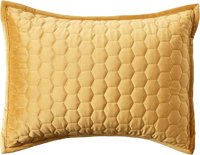Tribeca Living Lugano Oversized Velvet Quilt Set - All Season, Extra Large, 3 Piece King Size Comforter Set with 2 Pillow Shams in Gold Honeycomb Pattern 260GSM