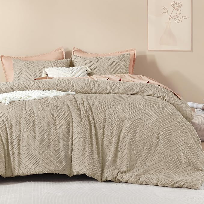 Litanika Wheat Queen Comforter Set, 3 Pieces Tufted Boho Farmhouse Bedding Comforter Sets, Lightweight Fluffy Comforter Bed Set for All Season (90x90In Comforter and 2 Pillowcases)