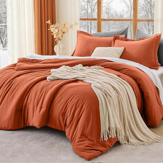 MUXHOMO Queen Comforter Set, All Season Ultra Soft Down Alternative Bedding - 3 Piece Lightweight Bed Set Includes 1 Comforter (90"x90") and 2 Pillow Shams (20"x26"), Burnt Orange