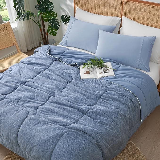 Amélie Home Cooling Comforter Twin Size, Dual-Sided Lightweight Cooling Blanket for Hot Sleepers, Q-Max 0.43 Breathable Cooling Quilt for Night Sweats, 68" x 90", Heather Denim Blue