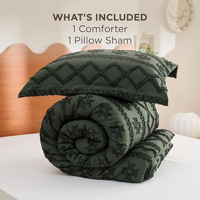 Bedsure Tufted Boho Comforter Set Queen Size - Olive Green Boho Bed Set, GentleSoft™ 3 Pieces Farmhouse Shabby Chic, Home Decor Bedding, Gifts for Woman, Soft Jacquard Queen Comforter for All Seasons