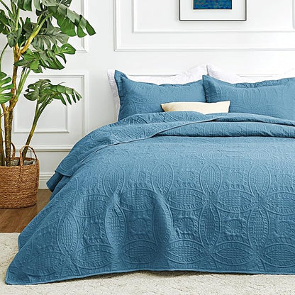 Love's cabin Oversized King Size Quilt Bedding Set Misty Blue Bedspreads - Oversized King Lightweight Bedspread Comforter - Coin Pattern Coverlet for All Season - 3 Pieces (1 Quilt, 2 Pillow Shams)