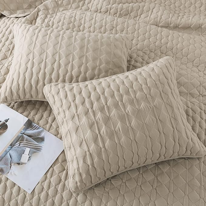 Beige Quilt Queen Size Bedding Sets with Pillow Shams, Lightweight Soft Bedspread Coverlet, Quilted Blanket Thin Comforter Bed Cover, All Season Summer Spring, Tan Cream, 3 Pieces, 90x90 inches