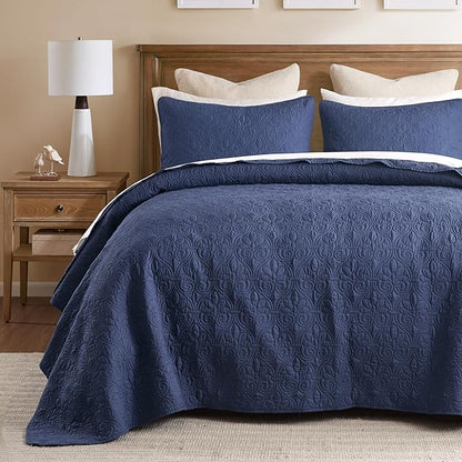 Madison Park Quebec Queen Size Quilt Bedding Set - Navy , Damask – 3 Piece Bedding Quilt Coverlets – Ultra Soft Microfiber Bed Quilts Quilted Coverlet