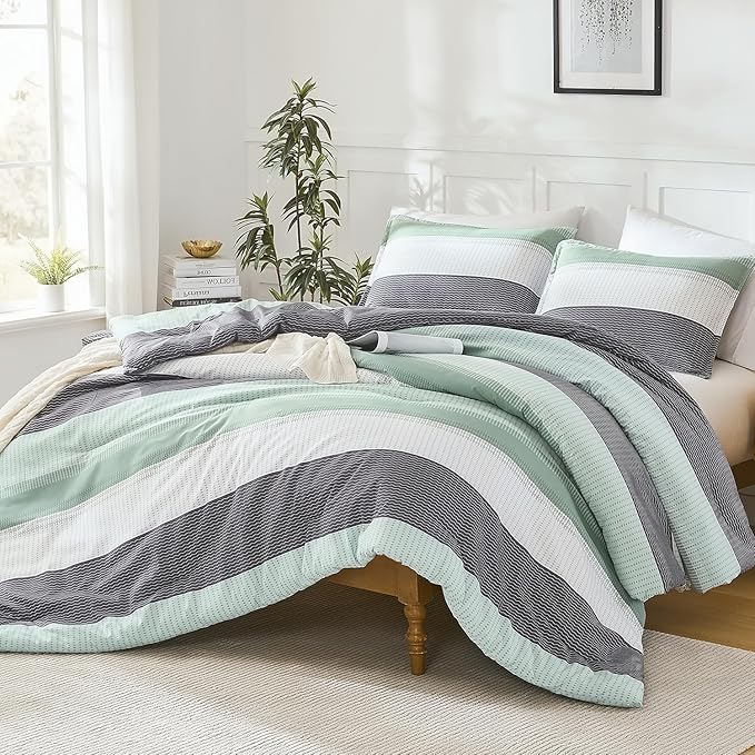 Litanika Queen Comforter Set Sage Green - 3 Pieces Lightweight Quilt Bedding Comforter Sets, Light Green White Colorblock Stripe Fluffy Bed Set, All Season Down Alternative