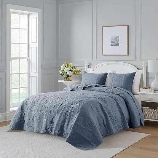 Blue Damask Quilt California Cal King Size Bedding Sets with 2 Pillow Shams, Oversized Boho Bedspread Lightweight Soft Farmhouse Vintage Coverlet Jacquard Pattern Bed Cover for All Season, 3 Pieces