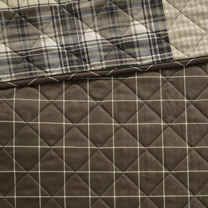 Madison Park Reversible Quilt Cabin Lifestyle Plaid Design - All Season, Breathable Coverlet Bedspread Bedding Set, Matching Shams, Timber Black/Brown Full/Queen(90"x90") 3 Piece