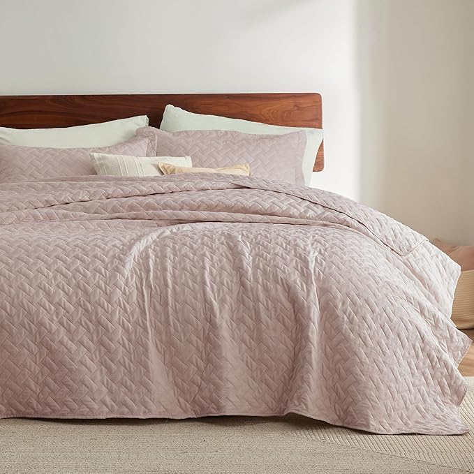 Bedsure Quilts Queen Size - Lightweight Bedspreads Queen Size with Basket Weave Pattern, Soft Quilt Bedding Set, Dusty Rose Comforter Set Coverlet for All Seasons with 2 Pillow Shams (90" x 96") | Skin-Friendly Soft, All-Season Comfort, Breathable, Lig...