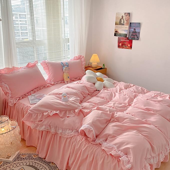 MOOWOO Chic Ruffle Lace Polyester Duvet Cover Set -Girl Pink Bedding-3 Piece Queen Duvet Cover with Zipper Closure -Ultra Soft and Light Weight (Pink, Queen)