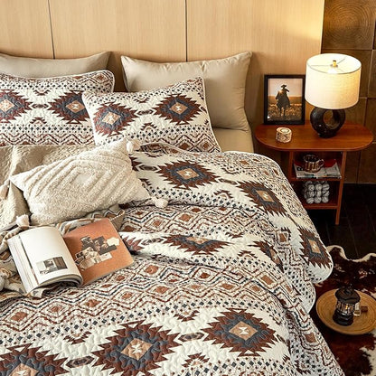 Wake In Cloud - Western Quilt Set, Southwestern Aztec Country Style with Rustic Ranch Vibe, Reversible Lightweight Bedspread Coverlet, 3 Pieces, Beige Brown, King Size