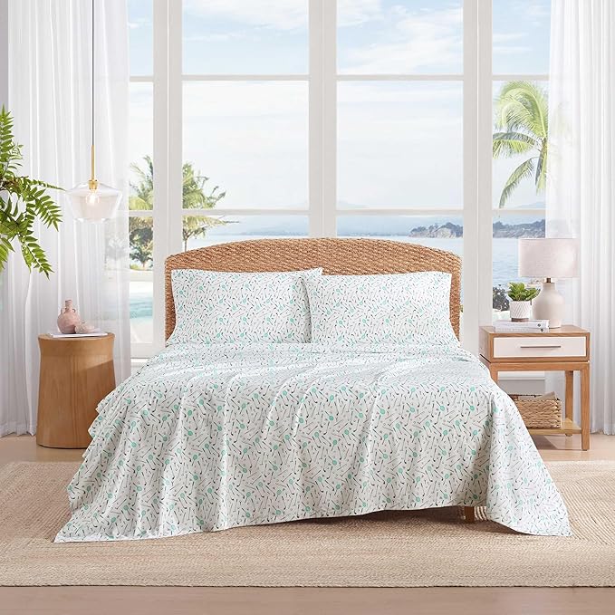 Tommy Bahama - Queen Sheet Set, Crisp & Cool Cotton Percale Bed Sheets, Deep Pockets, Sports Bedding with Matching Fitted Sheet & Pillowcases (Tee Time Green)