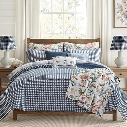 Levtex Home - Camden Gingham Stitch Navy Quilt Set - King Quilt (106x92in) and 2 King Shams (20x36in) - Textured Gingham - Navy and White - Reversible - Cotton | Textured