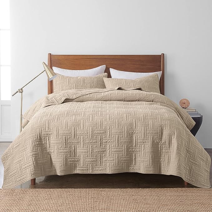 California Oversized Quilt King Size Bedding Sets with Pillow Shams, Beige Lightweight Soft Bedspread Coverlet, Cal Super Quilted Blanket Thin Comforter Bed Cover for All Season, 118x106 inches