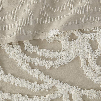 Madison Park Laetitia Lightweight 100% Cotton Quilt Set, Breathable Chenille Tufted, Shabby Chic Boho Medallion Design, Sham, Floral Ivory w/ Tassels, King/California King (104 in x 92 in) 3 Piece