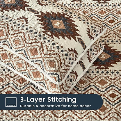 Wake In Cloud - Western Quilt Set, Southwestern Aztec Country Style with Rustic Ranch Vibe, Reversible Lightweight Bedspread Coverlet, 3 Pieces, Beige Brown, Queen/Full Size