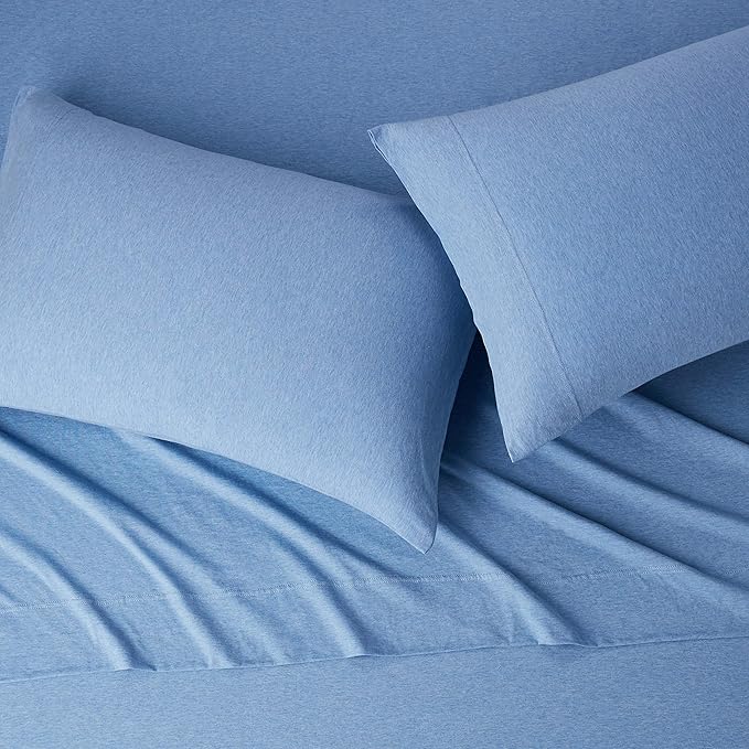 Amazon Basics 4 Piece Bed Sheets Set, 100% Cotton Jersey, Includes Super Soft, Flat and Fitted Sheets, Pillowcase, King, Sky Blue, Solid