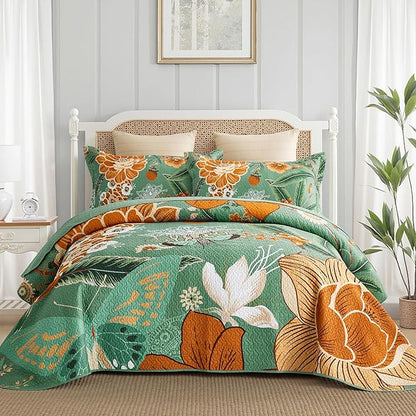3 Piece Sage Green Boho Floral King Size Quilt Sets Farmhouse Botanical Reversible Lightweight Bedspread Coverlet with 2 Shams Butterfly Microfiber Bedding Quilts Set for All Season, 106''x96''