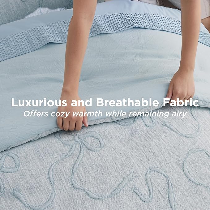 Bedsure Dasty Blue Full Size Comforter Sets for Girls, GentleSoft™ 3 Pieces Bow Comforter with 2 Pillow Shams, Cute Girls Full Size Bedding Sets Room Decor Aesthetic Bedroom Decor, 82x86 Inches
