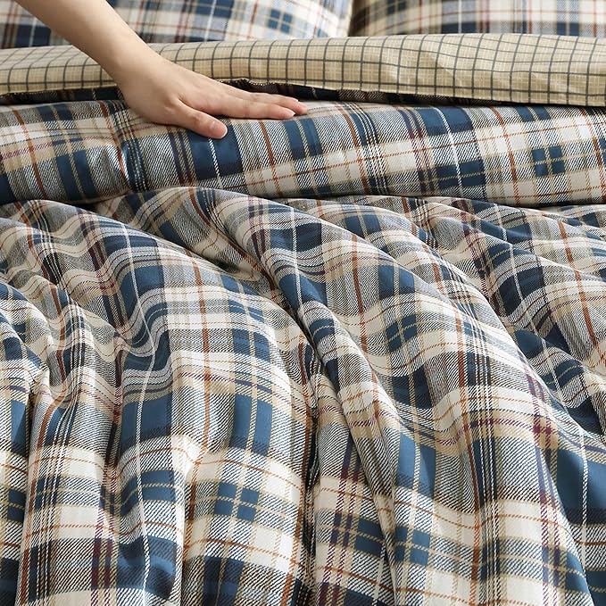Eddie Bauer - Twin Comforter Set, Reversible Bedding with Matching Sham, Medium-Weight for Year Round Use, Dorm Essentials (Port Gamble Blue)