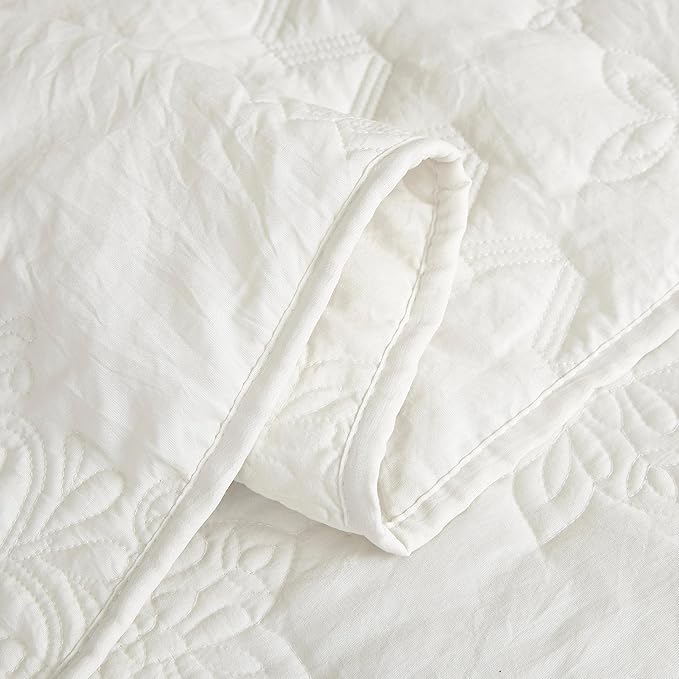 Boho Ivory Quilt King Size Bedding Sets with Pillow Sham, Bohemian Lightweight Soft Bedspread Coverlet, Cream Farmhouse Floral Vintage Thin Comforter Bed Cover for All Season, 3 Pieces, 104x90 inches