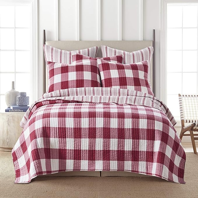Levtex Home - Camden Quilt Set -Full/Queen Quilt + Two Standard Pillow Shams - Buffalo Check in Red and Cream - Quilt Size (88 x 92 in.) and Pillow Sham Size (26 x 20 in.)- Reversible Pattern -Cotton