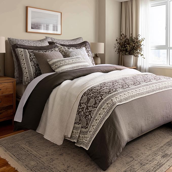 Levtex Home Adare Cocoa Reversible Full/Queen Quilt Set (88x92in) and 2 Pillow Shams (26x20in) - Floral Bedding - Brown Cream - Cotton Full/Queen Size Quilt Bedding Set - Lightweight, Soft, Pre-Washed