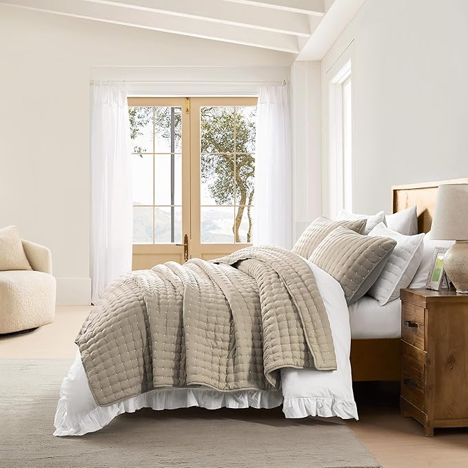 WDCOZY Beige Twin Size Quilt Bedding Sets with Pillow Sham, Tan Cream Lightweight Bedspread Coverlet, Quilted Blanket Thin Comforter Bed Cover, All Season Summer Spring, 2 Pieces, 68x90 inches