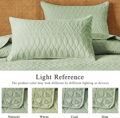 akkialla Full/Queen Size Quilt Bedding Set,Sage Green Lightweight Microfiber Soft Bedspread,Modern Style Geoetric Pattern Coverlet Set for All Seasons,3 Piece(1 Quilt,2 Pillow Shams) | Breathable material, Easy care