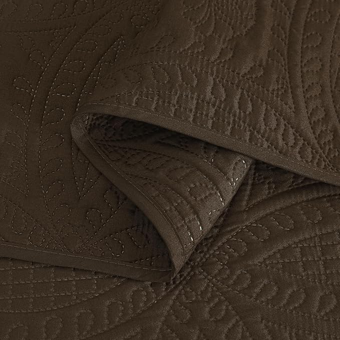 Chezmoi Collection Austin 3-piece Oversized Bedspread Coverlet Set (King, Chocolate) | Oversized, Lightweight, Fade Resistant