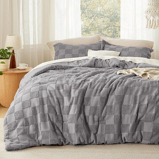 Bedsure King Size Comforter Set Grey, Boho Tufted Bed Set, Checkered Farmhouse Shabby Chic Bedding, 3 Pieces, 1 Plaid Geometric Comforter and 2 Pillow Shams