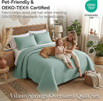 Southshore Fine Living, Inc. Oversized King Quilt Bedding Set, Soft Microfiber, Stain and Pet Hair Resistant Bedding, California/King Size Quilt Coverlet Bedspread Set with 2 Shams, Steel Blue (Teal)