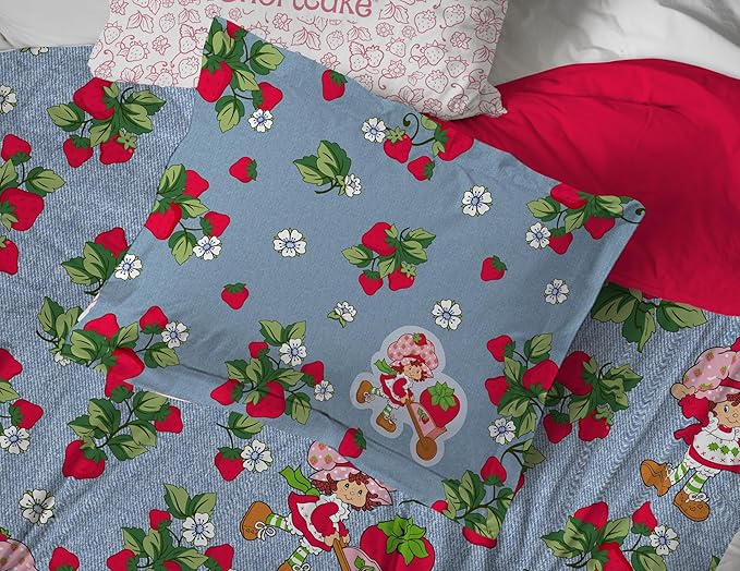 Jay Franco Kids Comforter Set Includes Sheets and Pillow Covers - Soft and Cozy Bed Set for Stylish Room Decor, Blue - Strawberry Shortcake, 7 Piece Queen Size Bedding