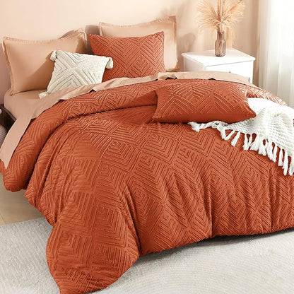 Litanika Burnt Orange Queen Comforter Set, 3 Pieces Terracotta Tufted Boho Farmhouse Bedding Comforter Sets, Lightweight Fluffy Comforter Bed Set for All Season (90x90In Comforter and 2 Pillowcases)