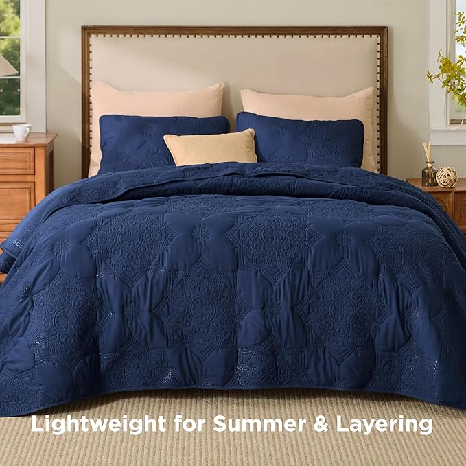 Bedsure King Quilt - Navy Blue Bedspread King Size & Lightweight Comforter, Modern Coverlet with Mandala Pattern, Ultra Soft All-Season Bedding, 106 x 96 Inches | Stitch-Free Quilting, Ultra Soft, Lightweight, Machine Washable, Pet-Friendly