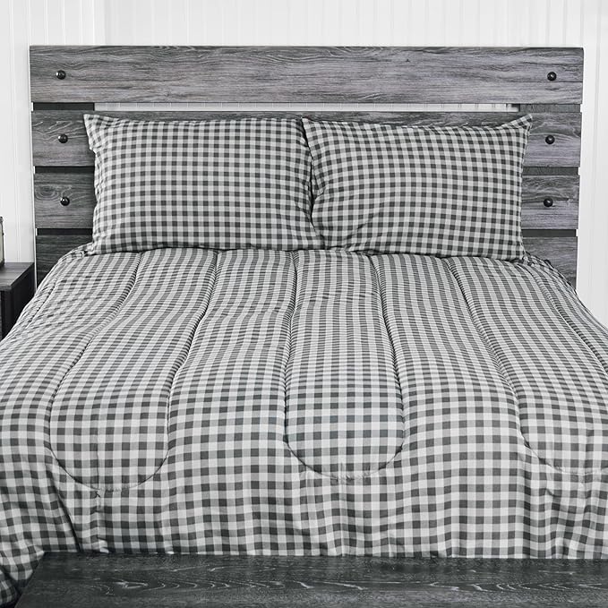 Donna Sharp Queen Comforter Set - 3 Piece Set - Red Forest - Queen Comforter and Two Standard Pillow Shams - Machine Washable - Perfect for Rustic Décor