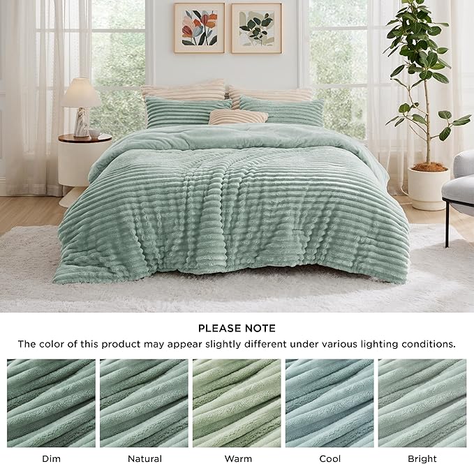 Bedsure Cal King Comforter Set - GentleSoft™ 3 Pieces Double-Side Fleece Fluffy Sage Green Comforter Set, Cozy Striped Room Decor Aesthetic, Luxury Cal King Bedding, 2 Pillowcases, 104x96 Inches
