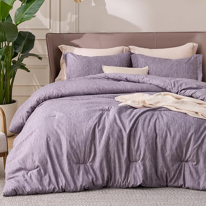 Bedsure Full Comforter Set - Dark Red Soft Bedding for All Seasons, Cationic Dyed Bed Set, 3 Pieces, 1 Full Size Comforter (82"x86") and 2 Pillow Shams (20"x26"+2")
