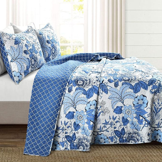 Lush Decor Sydney Reversible Cotton Quilt Set, 3 Piece Set, King, Navy & White - Cotton Bedding Set - Navy Floral Quilt - Cottage Decor - Bedding King Size
