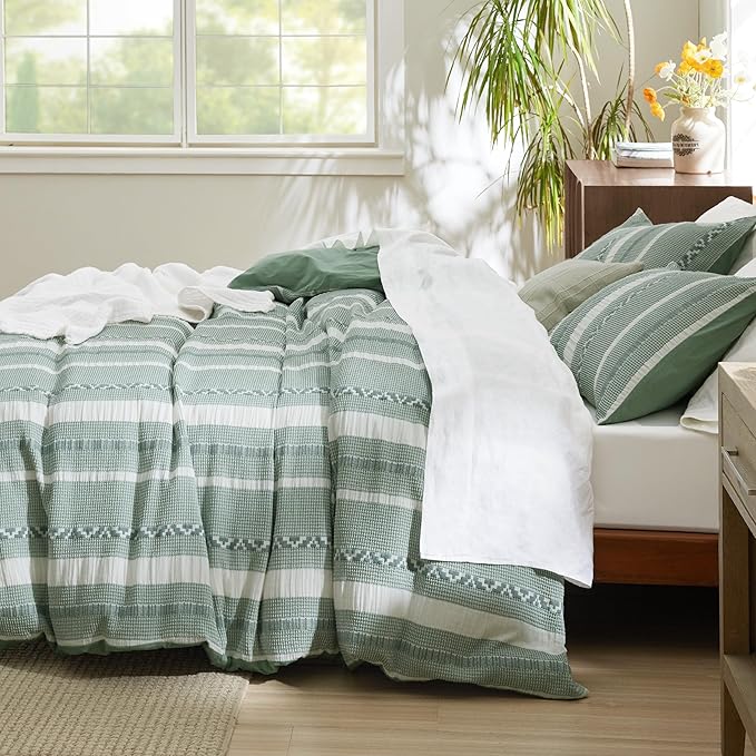 Bedsure Waffle Weave Duvet Cover Queen - 100% Cotton Boho Duvet Cover with 2 Pillowcases - Green Textured Comforter Cover with Zipper Closure (Queen, 90"x90")
